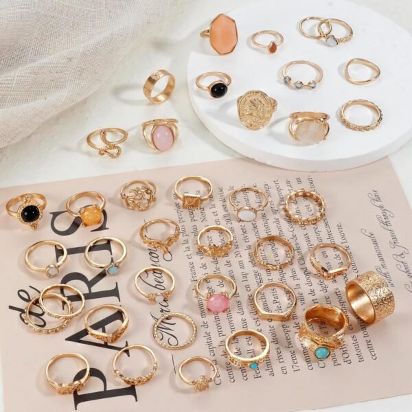 70 Pcs Vintage Crystal Ring Set Knuckle Rings for Women Bohemian Stackable Joint Rings Retro Boho Stacking Joint Finger Rings Pack